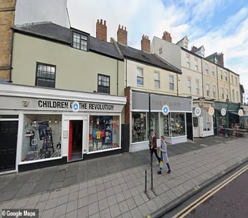 亚历山大力,压火箭,狂揽,MK体育官网,MK,SPORTS,MK体育中国官网,MK体育平台,MK体育服务