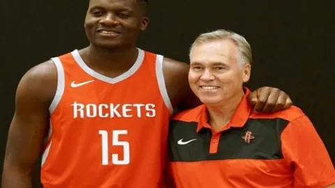 世界聚焦：中国经济增长持续领跑全球